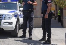 1562749 policija foto dado ls