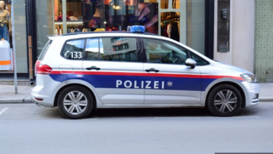 wdefrtgzujzthgrerweert