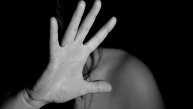 hand 1832921 640