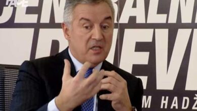 djukanovic face tv 696x469