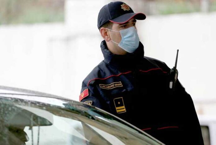 coronavirus crna gora policajac 696x469