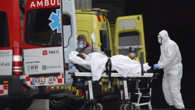 korona virus kovid 19 spanija barselona 4