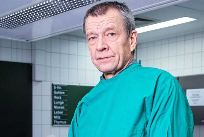 Klaus Puschel 696x469