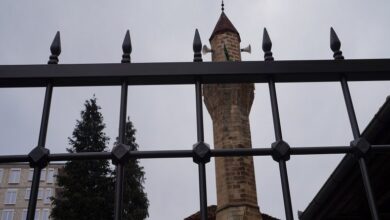 Sa munara se emituju salavati tekbiri i učenje Kur ana 1 800x445