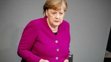 angela merkel 12 696x469