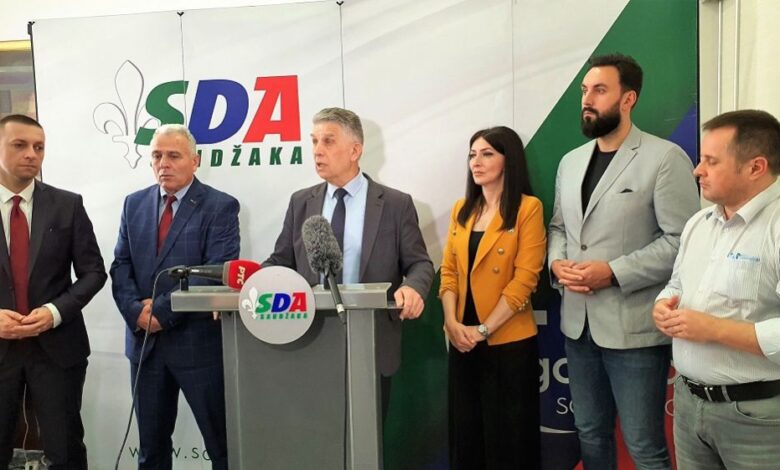 ba41daf5f0624852e84fba5c0f3c90e4
