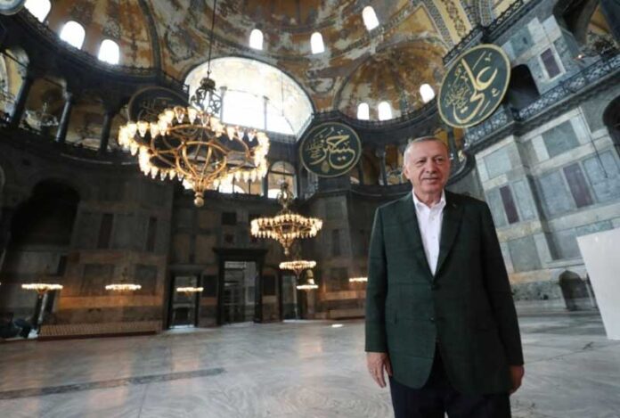 erdogan aja sofija 3 696x469