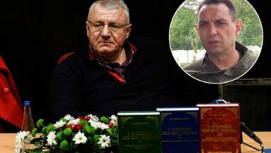 seselj vulin knjige 696x469