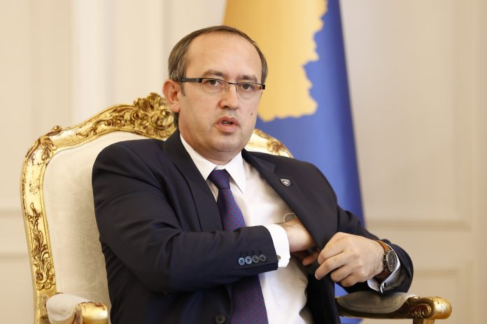 Hoti 696x463
