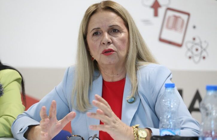 novi pazar lekari doktori kzn foto irfan licina nova rs 10 725x483