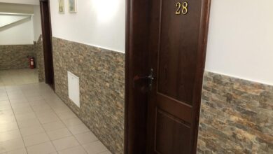 2380533 hro novi pazar hotel palma vrata 1 foto kurir ls
